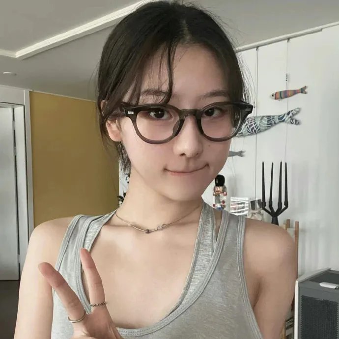 三个扑火的少年